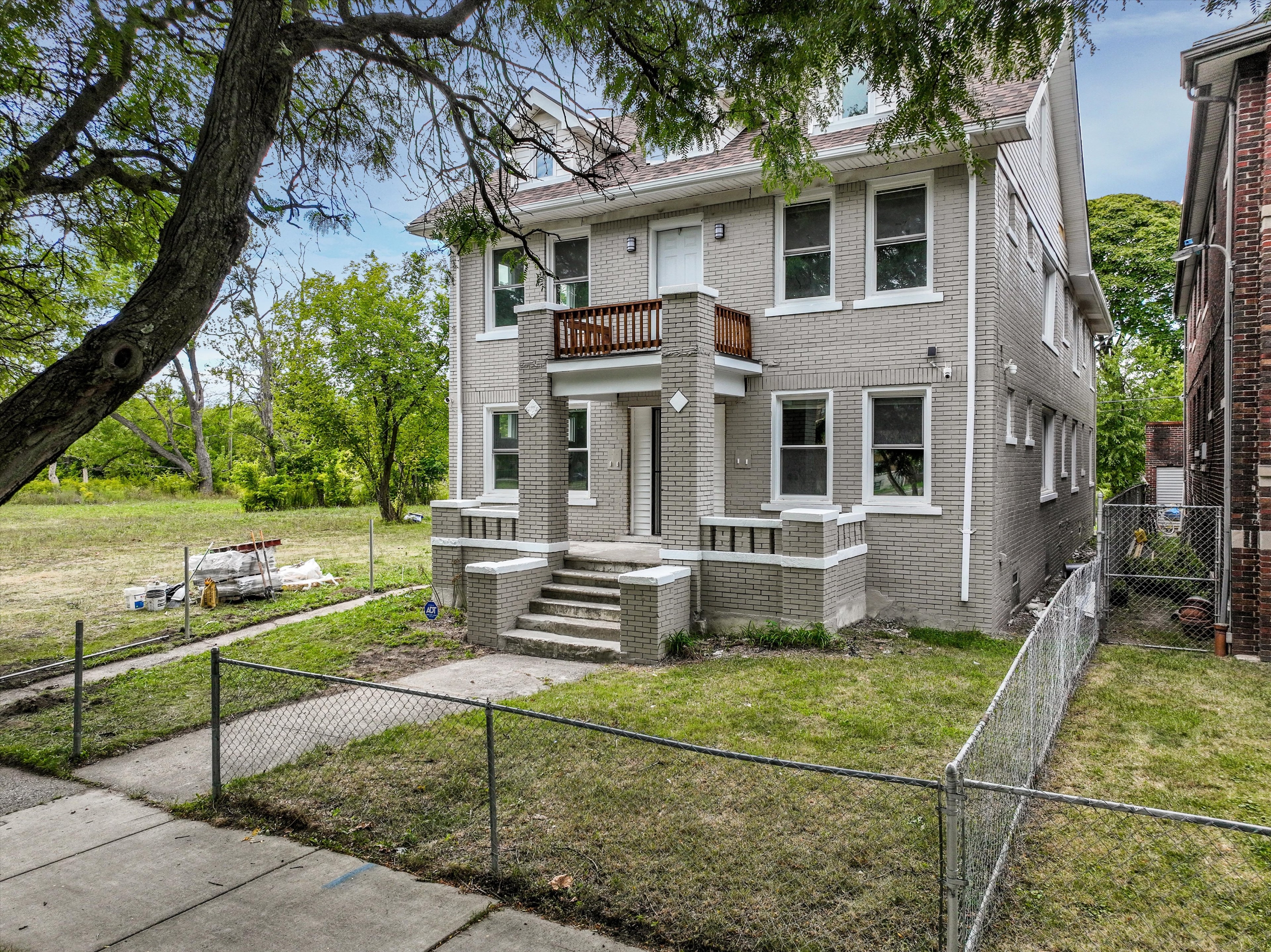 5122 West Chicago - 1